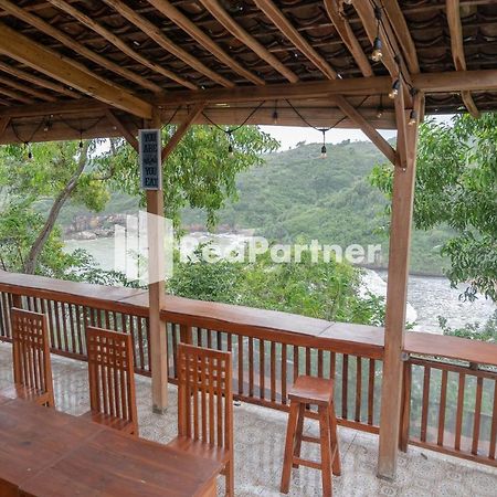 Baron Hill Resort Gunung Kidul Mitra Reddoorz Exteriér fotografie