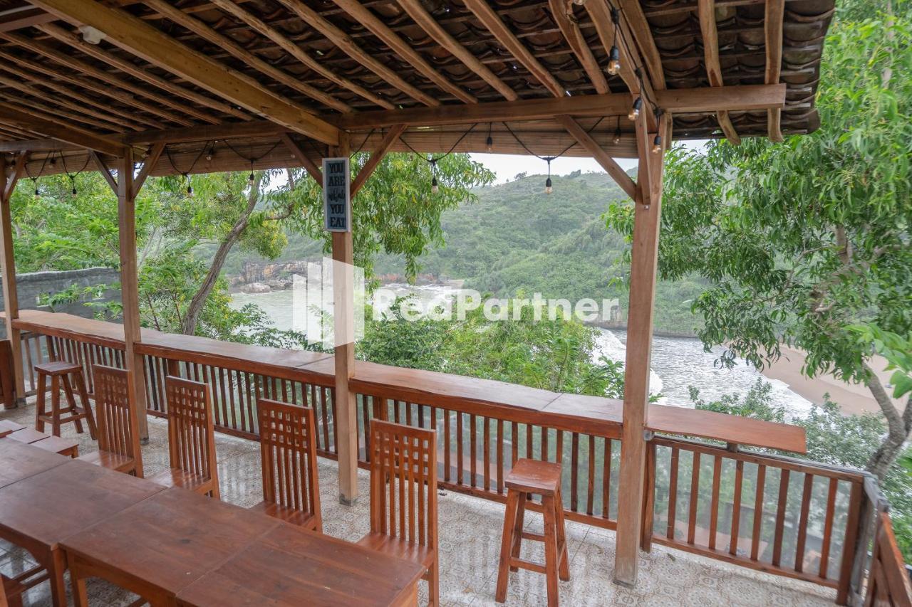 Baron Hill Resort Gunung Kidul Mitra Reddoorz Exteriér fotografie